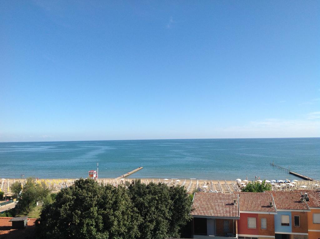 Hotel Nember Lido di Jesolo Zewnętrze zdjęcie